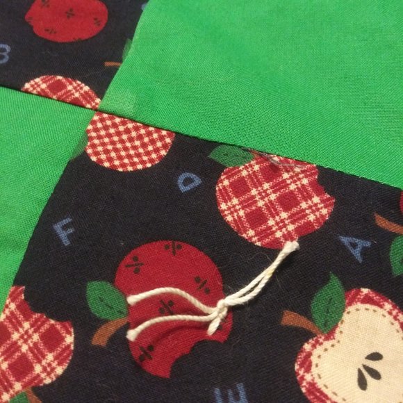 2207 Hand Crafted Multi Color Quilt - Picture 8 of 9